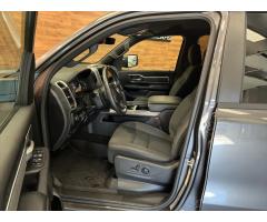 Dodge RAM 5.7L V8 BIGHORN CREW CAB KAMERA - 6