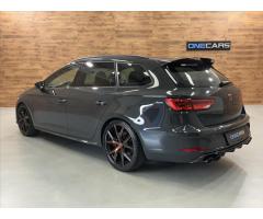 Cupra Formentor 4Drive DSG Zlevněno o 21 000 Kč