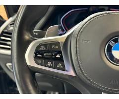 BMW X5 3.0D M-SPORT VZDUCH MASÁŽE - 14