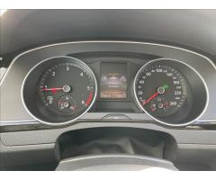 Volkswagen Passat 2,0 BiTDI 176kW 4MOT DSG Highline - 17