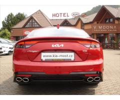 Kia Stinger 3.3 V6 T-GDi 4x4 8AT GT 2024 - 8