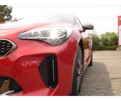 Kia Stinger 3.3 V6 T-GDi 4x4 8AT GT 2024 - 16