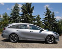 Kia Ceed SW 1.5 T-GDi SPIN 2025 SLEVA - 11