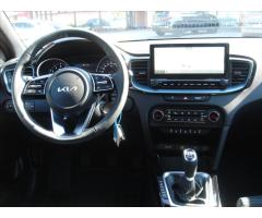 Kia Ceed 1.5 T-GDi Edice 30 SKLADEM - 18