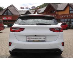 Kia Ceed 1.5 T-GDi SPIN 2024 SLEVA - 8