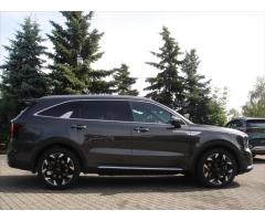 Kia Sorento 2.2 CRDi 8DCT 4x4 TOP + pakety - 16