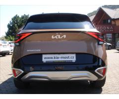 Kia Sportage 1.6 CRDi 7DCT 4x4 TOP 2023 - 8