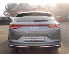 Kia ProCeed 1.5 T-GDi GT Line Plus 2025 SLEVA - 8