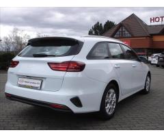 Kia Ceed SW 1.5 T-GDi SPIN SLEVA - 10