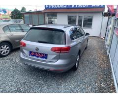 Volkswagen Passat 2,0 TDI 110kW BMT DSG Comfortl. Variant - 6