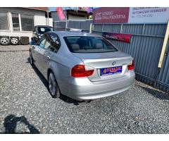 ŠKODA SUPERB COMBI 2.0TDI 140 LAURIN&K 4X4 DSG 7ST