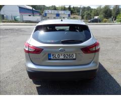 Nissan Qashqai 1,6 - 10