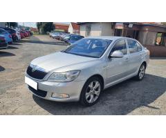 ŠKODA SUPERB COMBI 2.0TDI 140 LAURIN&K 4X4 DSG 7ST