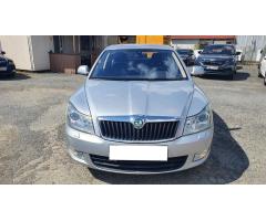 ŠKODA SUPERB COMBI 2.0TDI 140 LAURIN&K 4X4 DSG 7ST