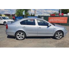 ŠKODA SUPERB COMBI 2.0TDI 140 LAURIN&K 4X4 DSG 7ST