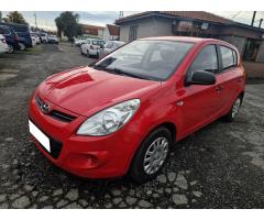 Hyundai i20 1,2i Inclusive, CZ, serviska - 8