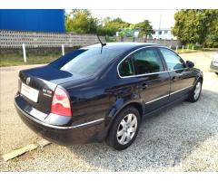 Volkswagen Passat 2,5 TDi 4x4 - 8