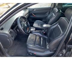 Volkswagen Passat 2,5 TDi 4x4 - 11