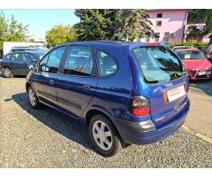 Renault Scénic 1,6 Top stav - 6