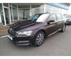 Škoda Superb 2,0 TSI 140kW Style Autom. DPH - 9