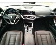 BMW Řada 3 2,0 320d xDrive Touring CZ DPH - 38