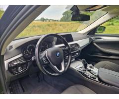 BMW Řada 5 3,0 530D Touring Automat DPH - 13
