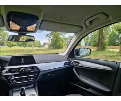 BMW Řada 5 3,0 530D Touring Automat DPH - 34