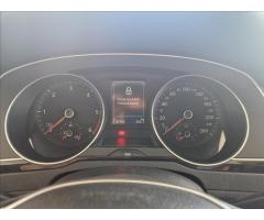 Volkswagen Passat 2,0 TDI 140kW 4MOT DSG Highl. - 39