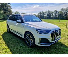 Audi Q7 quattro tiptronic DSG Zlevněno o 21 000 Kč