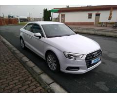 Audi A3 1,6 30 TDI Webasto,ZÁRUKA 3/27 - 4