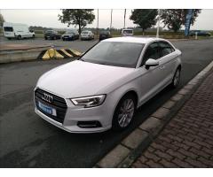 Audi A3 1,6 30 TDI Webasto,ZÁRUKA 3/27 - 11