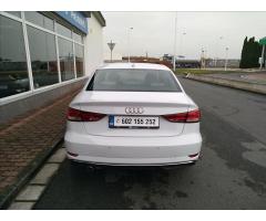 Audi A3 1,6 30 TDI Webasto,ZÁRUKA 3/27 - 13