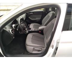 Audi A3 1,6 30 TDI Webasto,ZÁRUKA 3/27 - 15