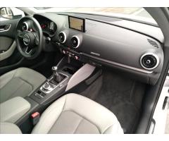 Audi A3 1,6 30 TDI Webasto,ZÁRUKA 3/27 - 20