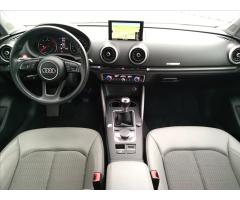 Audi A3 1,6 30 TDI Webasto,ZÁRUKA 3/27 - 29