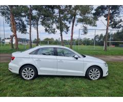 Audi A3 1,6 30 TDI Webasto,ZÁRUKA 3/27 - 6