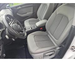 Audi A3 1,6 30 TDI Webasto,ZÁRUKA 3/27 - 14