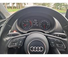 Audi A3 1,6 30 TDI Webasto,ZÁRUKA 3/27 - 34