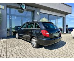 Škoda Fabia 1,6   TDI CR 66kW ELEGANCE COMBI - 8