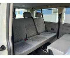 Volkswagen Transporter 2.5 TDI 96kW 4x4 LONG 9 MÍST - 12