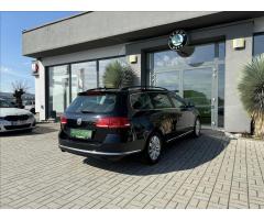 Volkswagen Passat 1,4   TSI 90kW LED ALU NAV 1.MAJITEL - 6