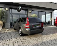 Volvo V50 2,4   D5 132kW AUTOMAT MOMENTUM - 5