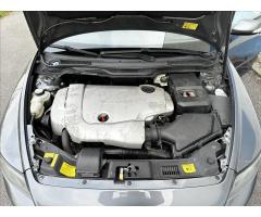 Volvo V50 2,4   D5 132kW AUTOMAT MOMENTUM - 18