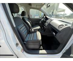 Volkswagen Caddy 1,6 TDi 55kW 5 Míst,ESP,1.Maji - 12