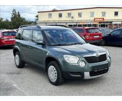 Škoda Yeti 2,0 TDi 81kW,Klima,Servis,Tažn - 22