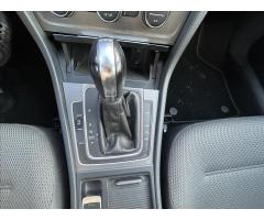 Volkswagen Golf 2,0 TDi 110 kW,DSG,Navi,Výhřev - 11