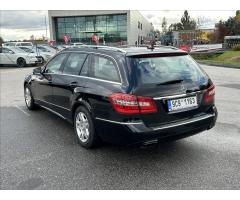 Mercedes-Benz Třídy E 2,2 200 CDI AT,Avantgarde,Kůže - 32