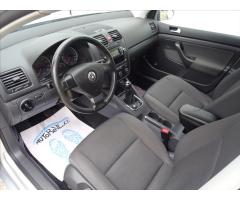 Volkswagen Golf 1,4 i,16V,1majČR,serv.kn,klima - 7