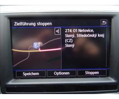 Volkswagen Passat 2,0 TDi,110kW,129tkm,serv.kn - 15