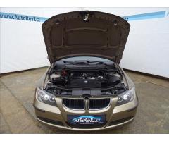 BMW Řada 3 2,0 318l,1majČR,serv.kn,klima - 18